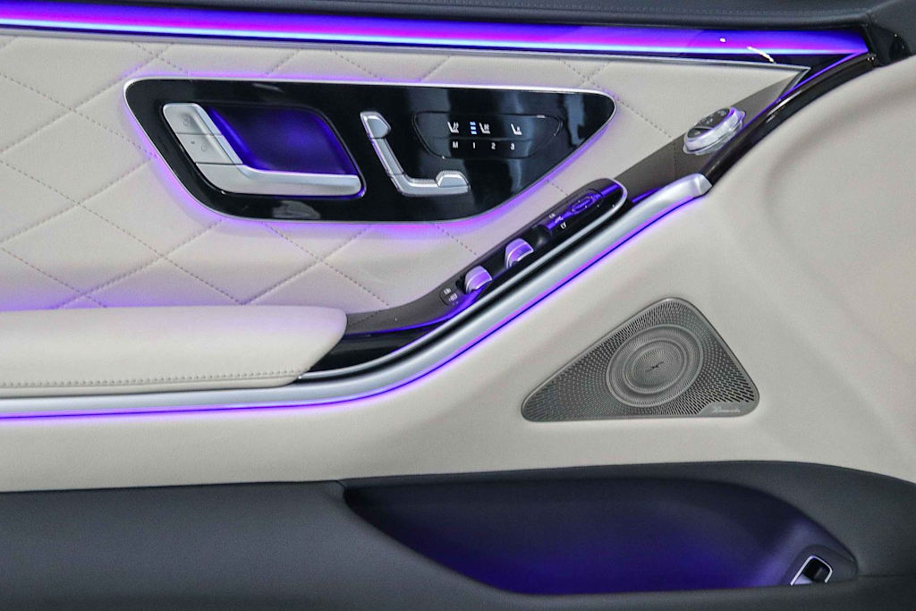 Thumbnail: 2023 Mercedes-Benz S-Class - 26