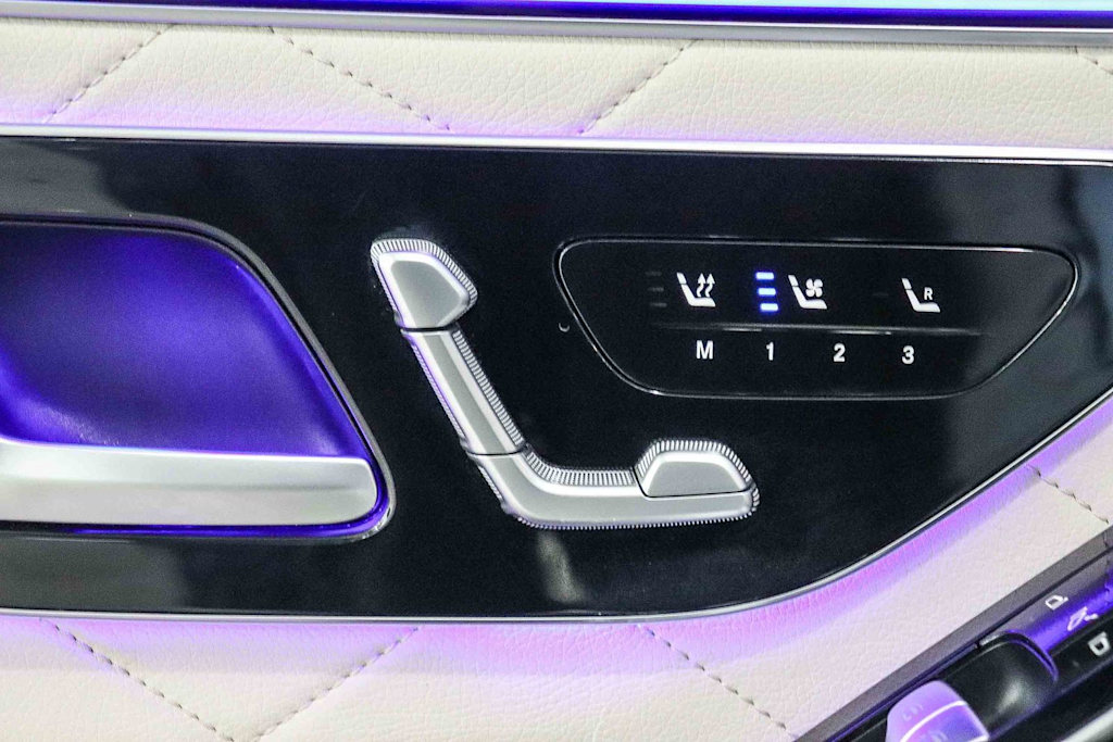 Thumbnail: 2023 Mercedes-Benz S-Class - 13