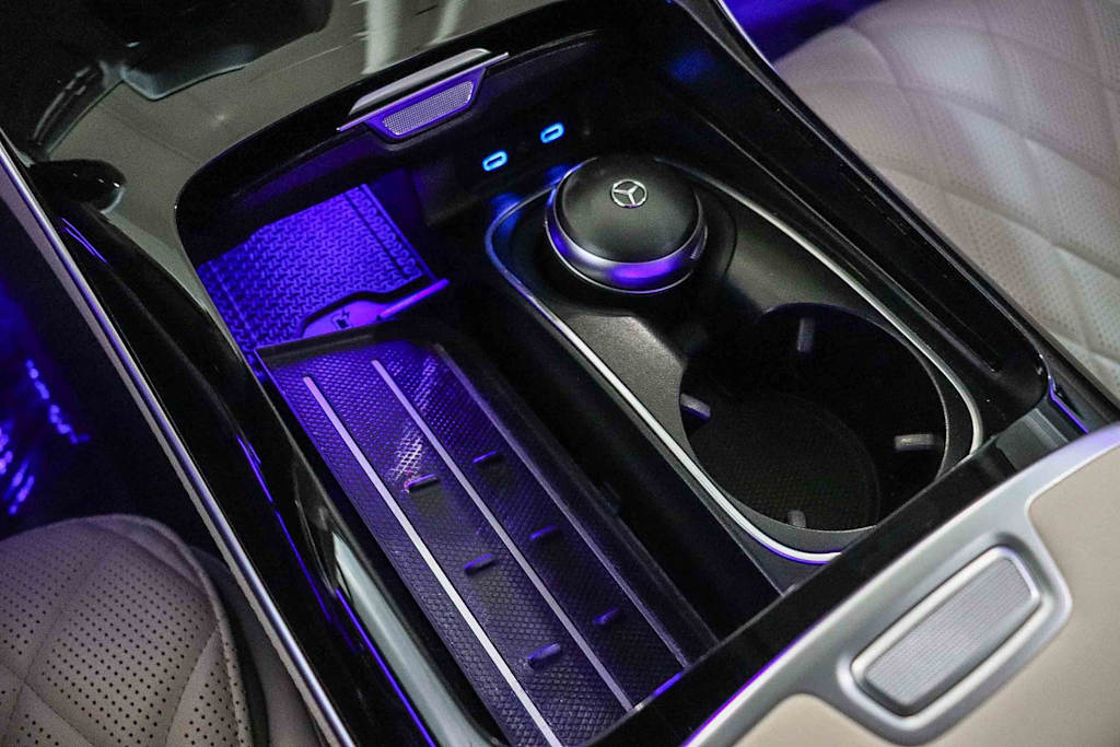 Thumbnail: 2023 Mercedes-Benz S-Class - 12