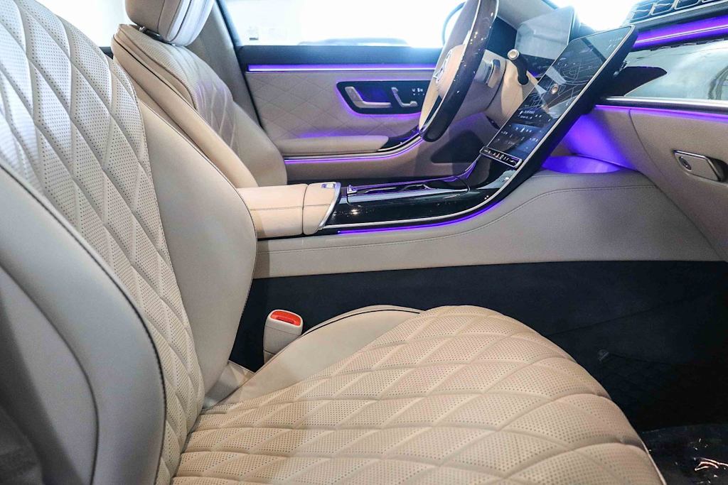 Thumbnail: 2023 Mercedes-Benz S-Class - 8