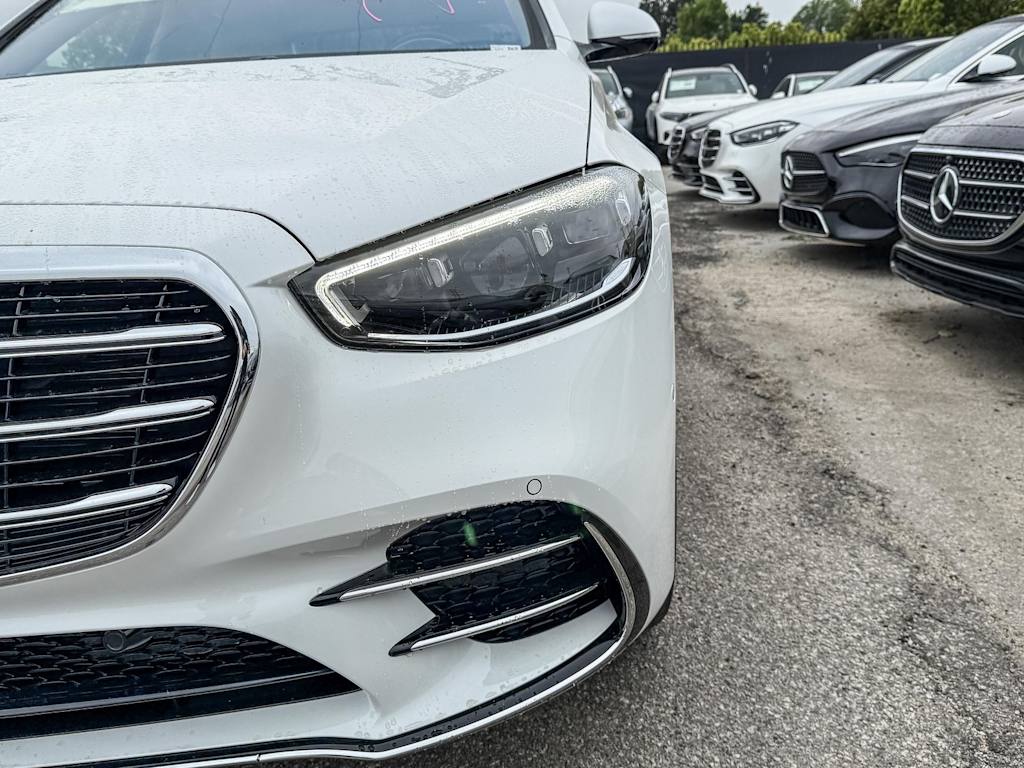 2025 Mercedes-Benz S-Class S 580 21
