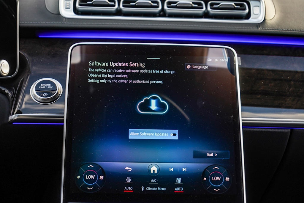 Thumbnail: 2025 Mercedes-Benz S-Class - 20