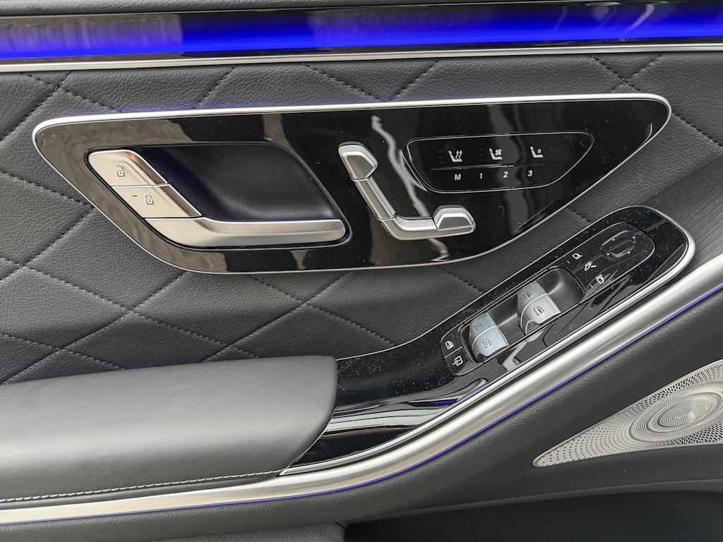 Thumbnail: 2025 Mercedes-Benz S-Class - 25