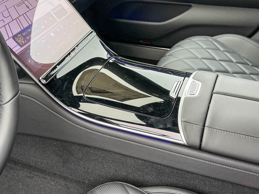 Thumbnail: 2025 Mercedes-Benz S-Class - 14