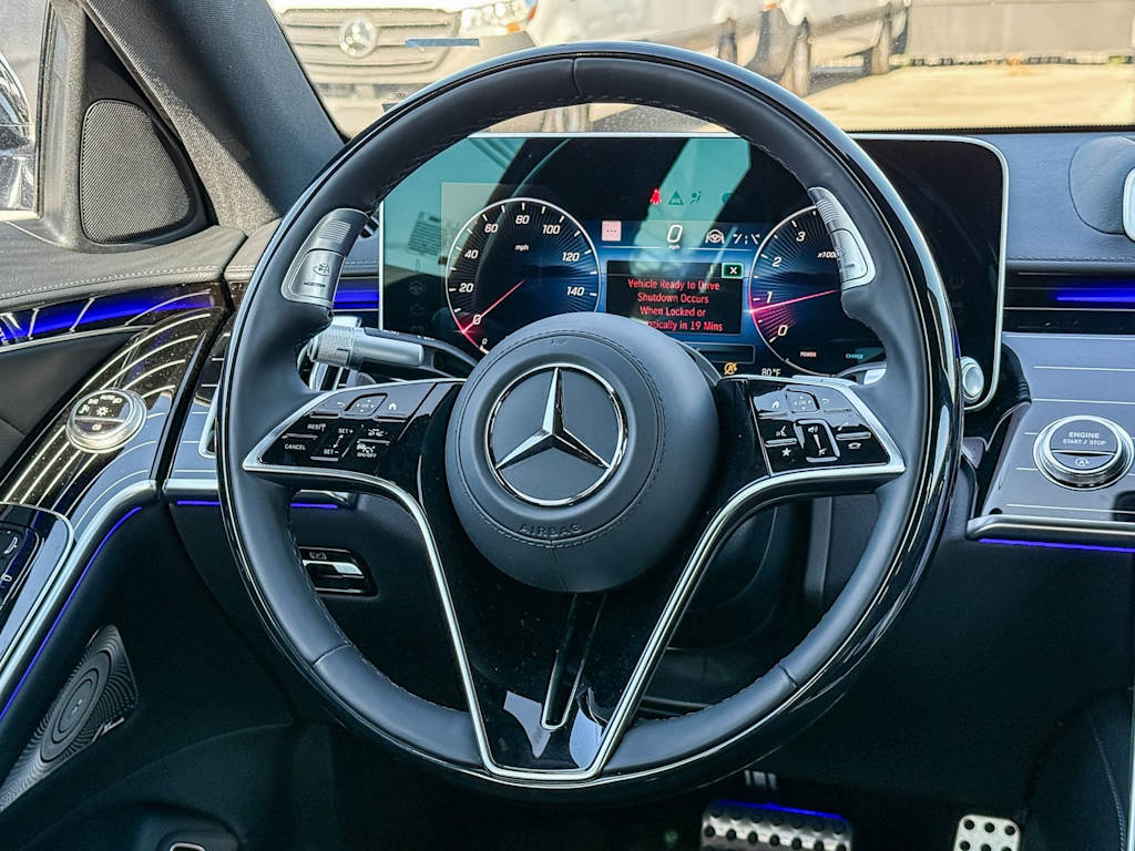Thumbnail: 2025 Mercedes-Benz S-Class - 13