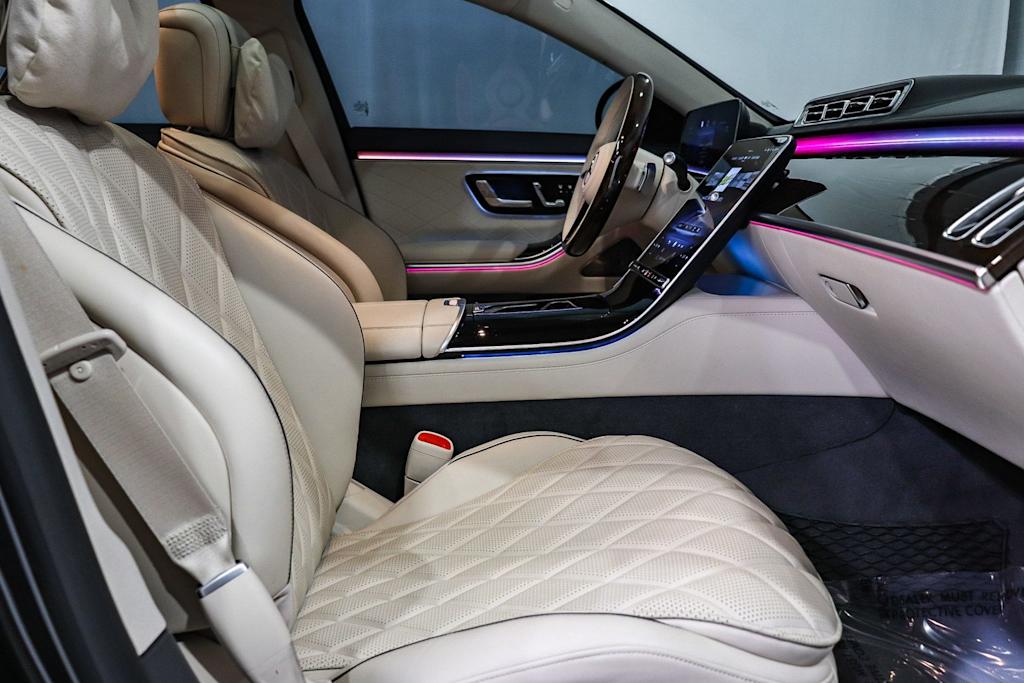 Thumbnail: 2025 Mercedes-Benz S-Class - 8