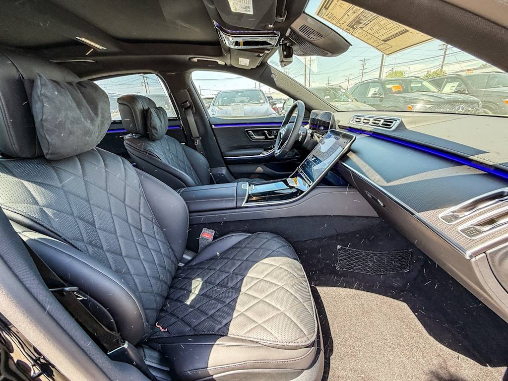 Thumbnail: 2025 Mercedes-Benz S-Class - 11