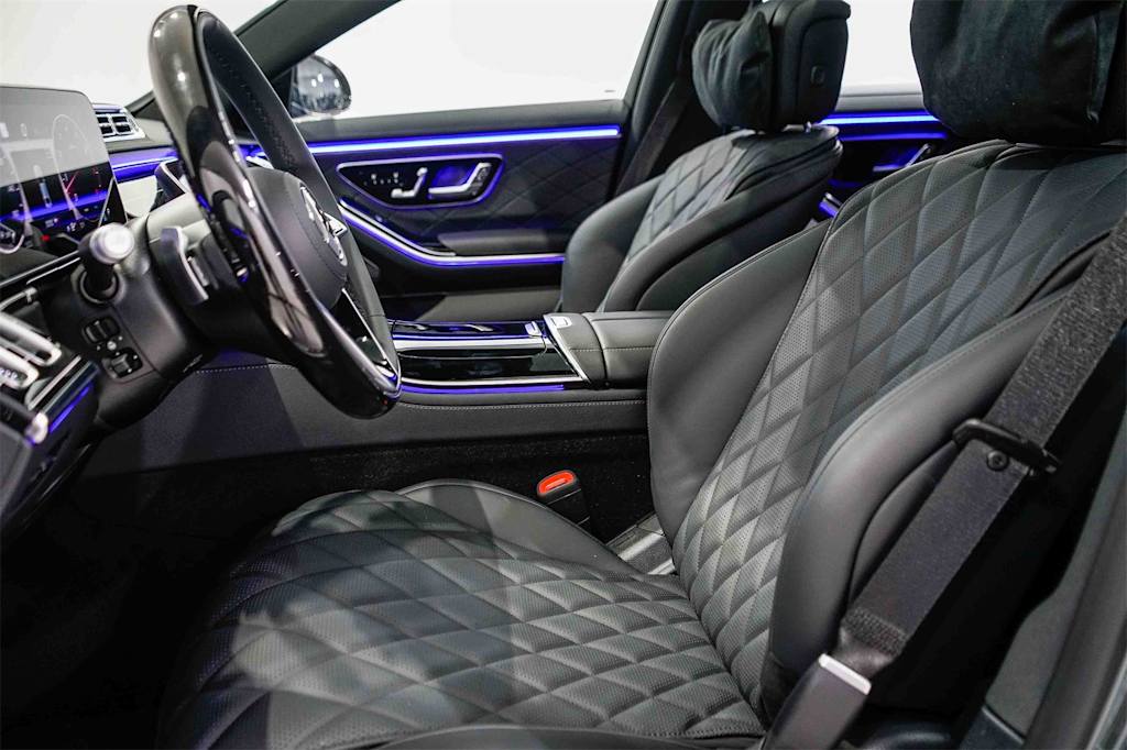 Thumbnail: 2025 Mercedes-Benz S-Class - 10