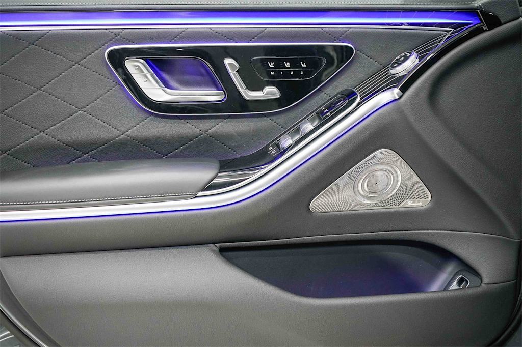 Thumbnail: 2025 Mercedes-Benz S-Class - 21