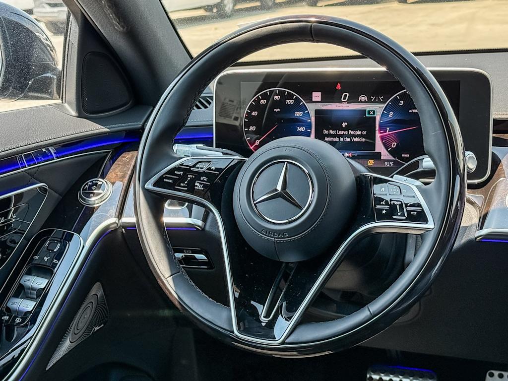 Thumbnail: 2025 Mercedes-Benz S-Class - 12