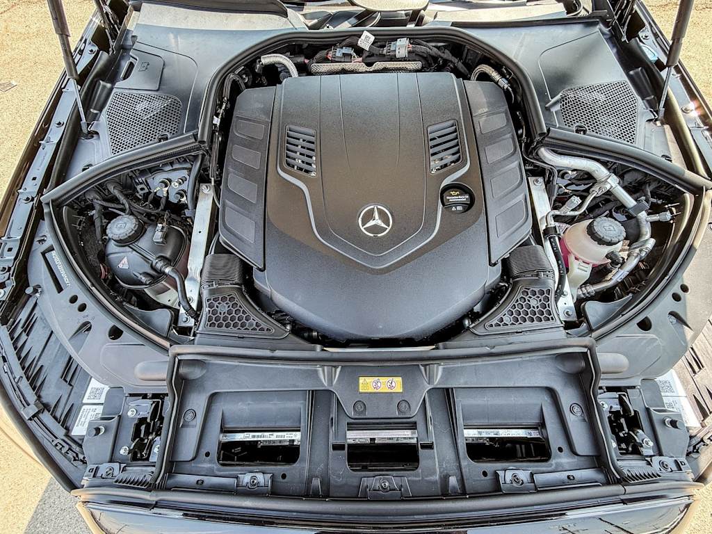 Thumbnail: 2025 Mercedes-Benz S-Class - 7