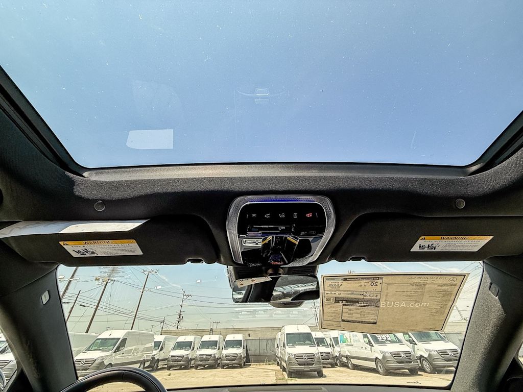 Thumbnail: 2025 Mercedes-Benz S-Class - 21