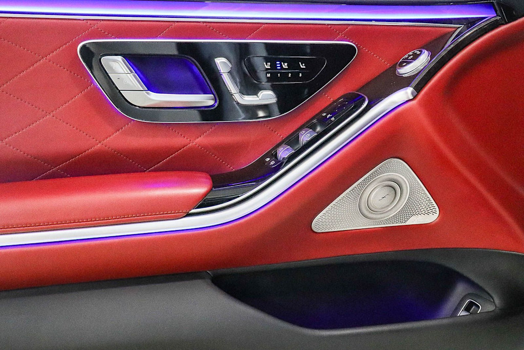 Thumbnail: 2022 Mercedes-Benz S-Class - 25
