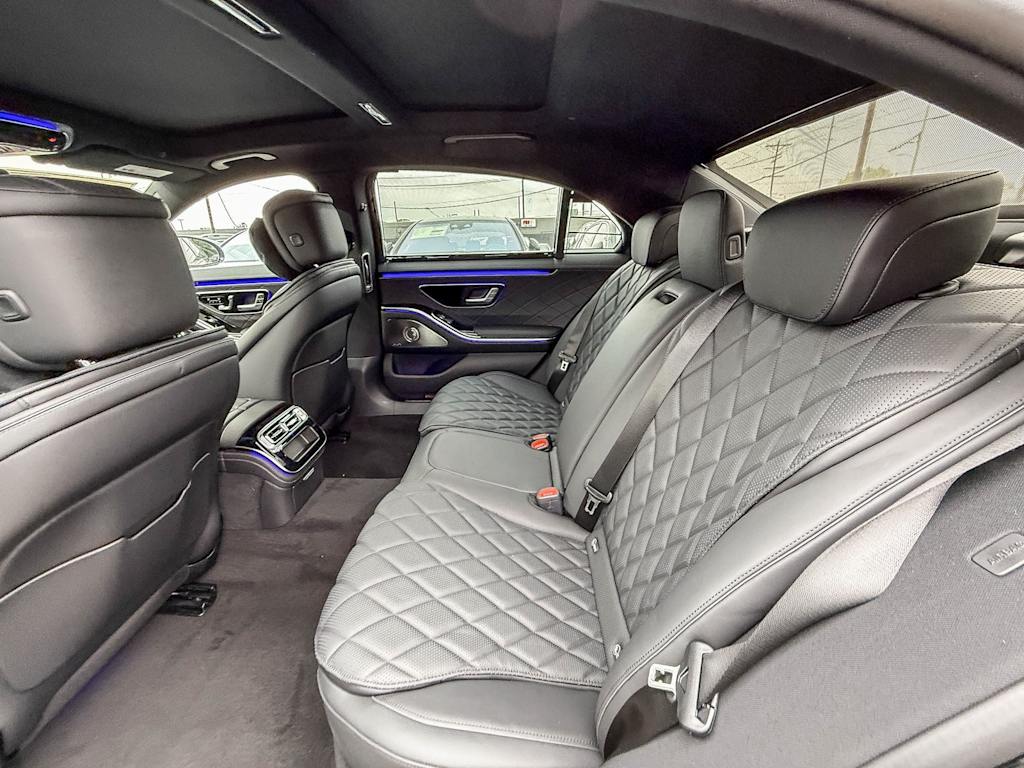 Thumbnail: 2025 Mercedes-Benz S-Class - 11