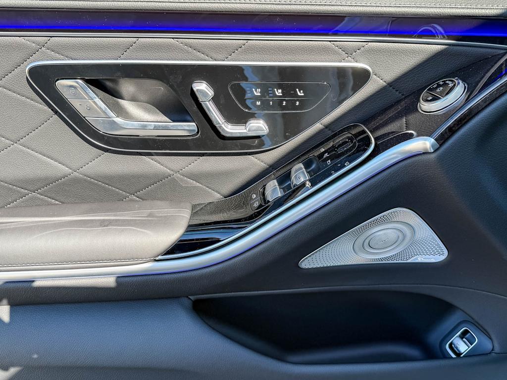 Thumbnail: 2026 Mercedes-Benz S-Class - 24