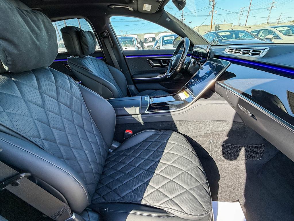 Thumbnail: 2026 Mercedes-Benz S-Class - 10