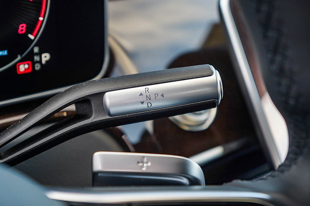 Thumbnail: 2026 Mercedes-Benz S-Class - 14