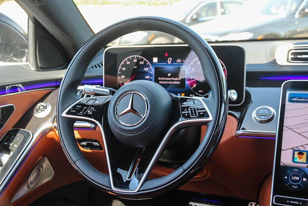 Thumbnail: 2026 Mercedes-Benz S-Class - 9