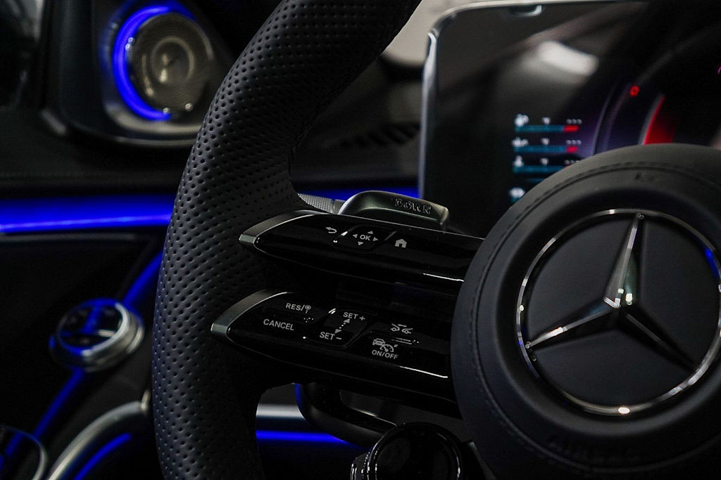 Thumbnail: 2026 Mercedes-Benz S-Class - 22