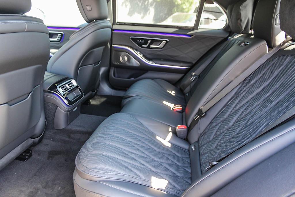 Thumbnail: 2026 Mercedes-Benz S-Class - 12