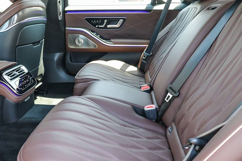Thumbnail: 2026 Mercedes-Benz S-Class - 12