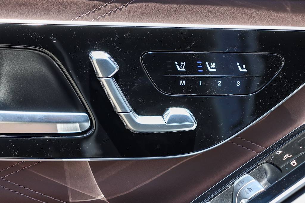 Thumbnail: 2026 Mercedes-Benz S-Class - 27
