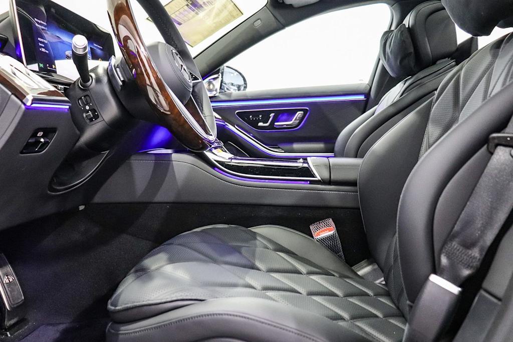 Thumbnail: 2026 Mercedes-Benz S-Class - 8