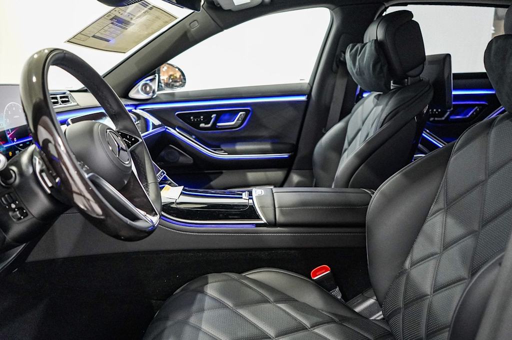 Thumbnail: 2026 Mercedes-Benz S-Class - 22