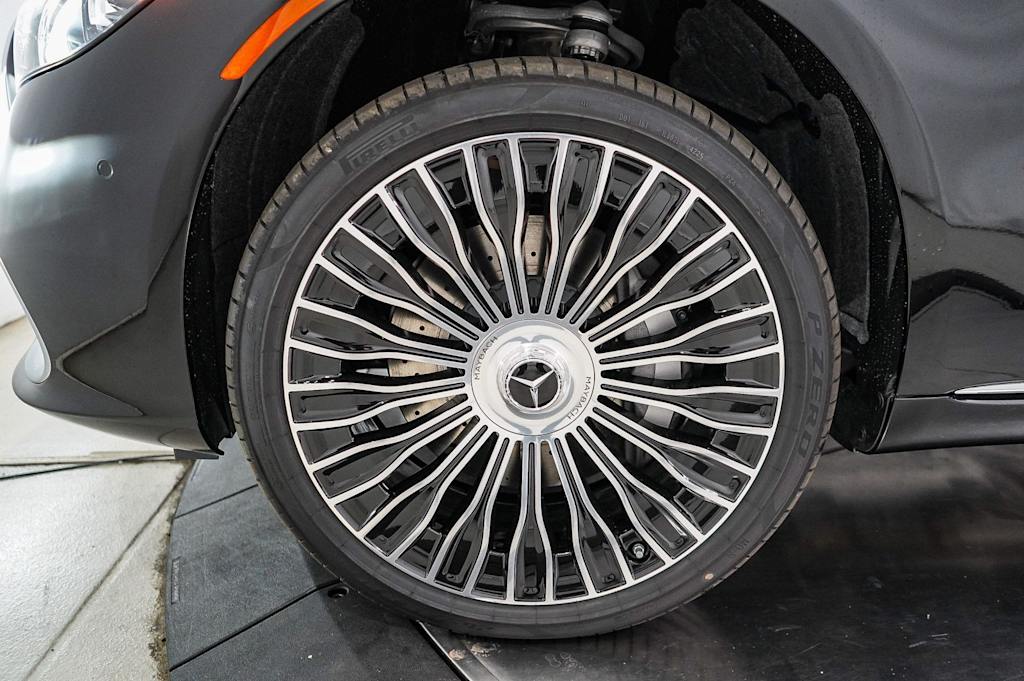 Thumbnail: 2026 Mercedes-Benz S-Class - 18