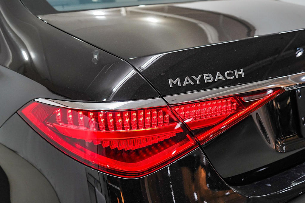 Thumbnail: 2026 Mercedes-Benz S-Class - 17
