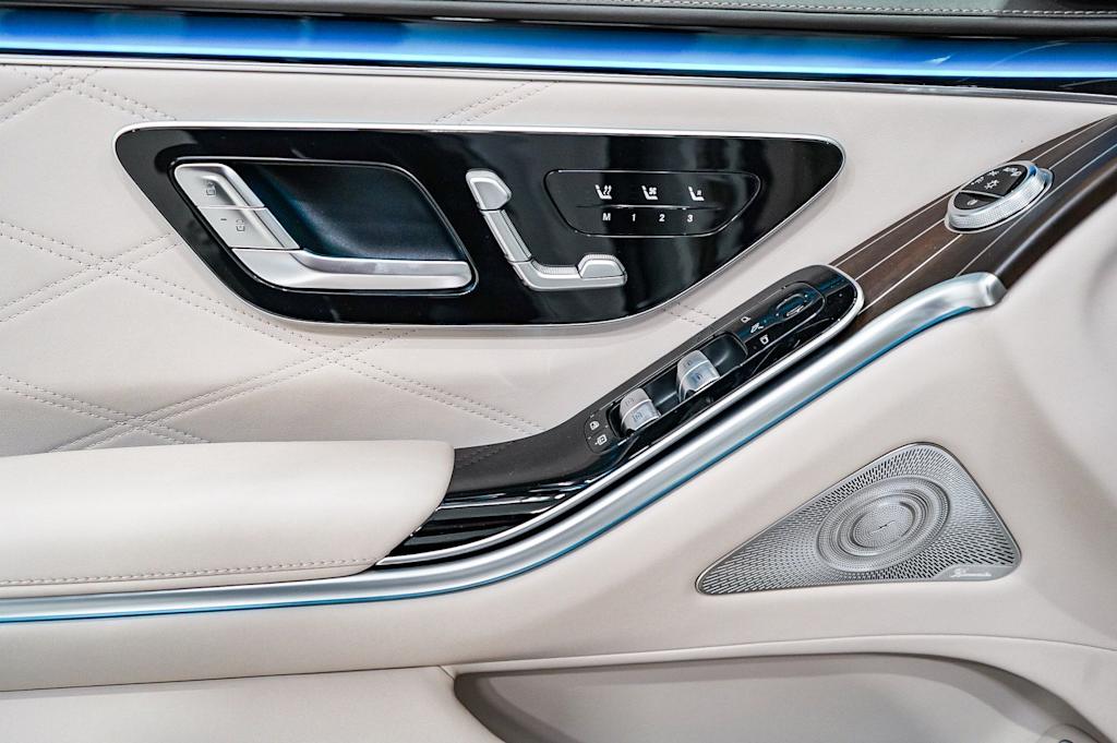 Thumbnail: 2026 Mercedes-Benz S-Class - 24