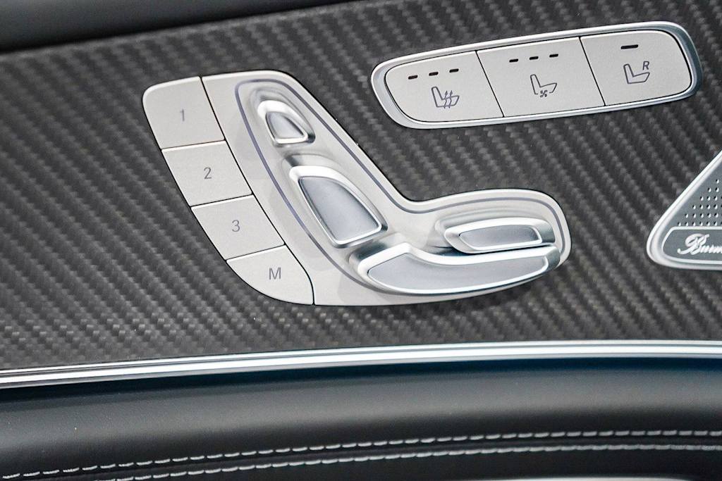 Thumbnail: 2026 Mercedes-Benz AMG GT - 25