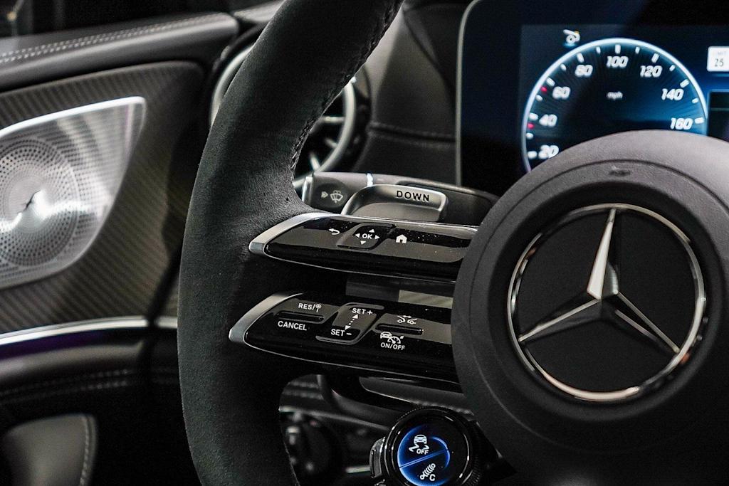Thumbnail: 2026 Mercedes-Benz AMG GT - 21
