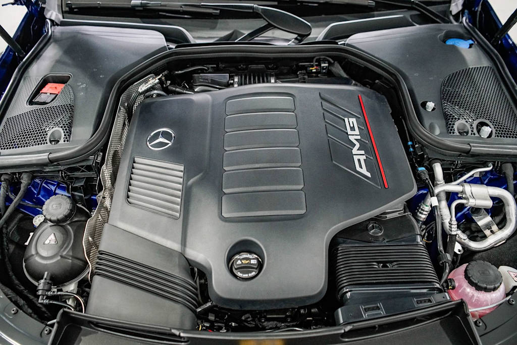 Thumbnail: 2026 Mercedes-Benz AMG GT - 6