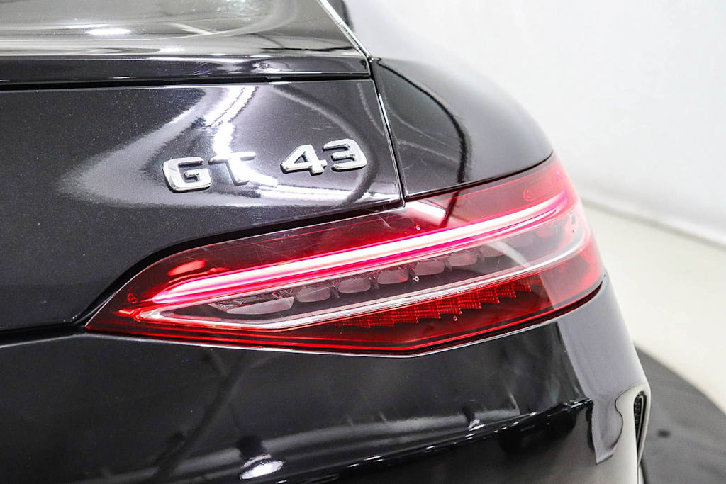 Thumbnail: 2023 Mercedes-Benz AMG GT - 22