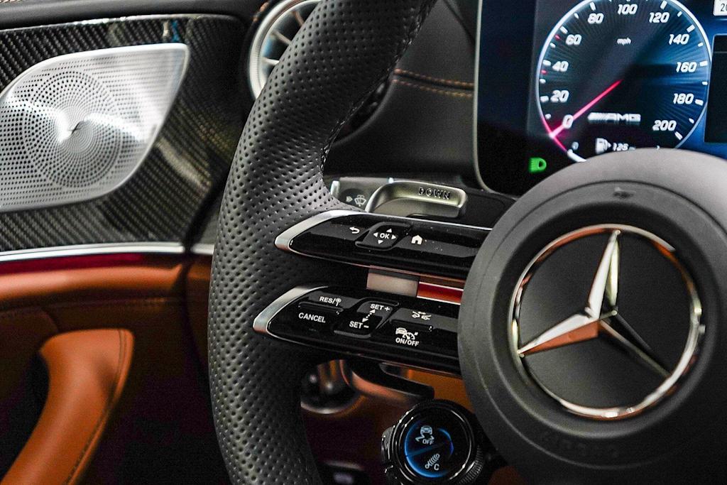 Thumbnail: 2026 Mercedes-Benz AMG GT - 21