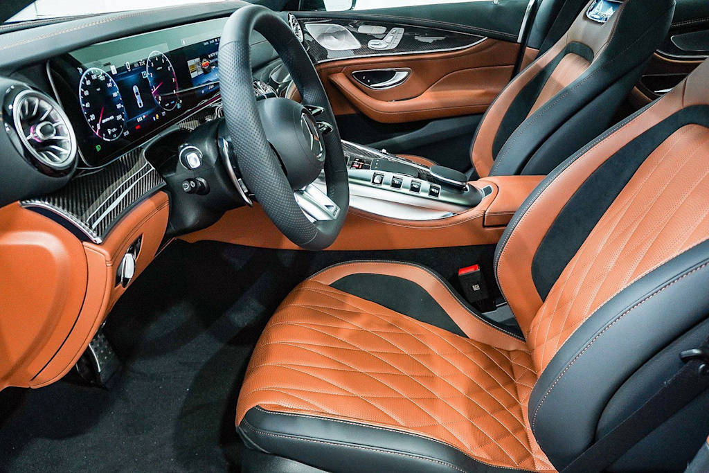 Thumbnail: 2026 Mercedes-Benz AMG GT - 10