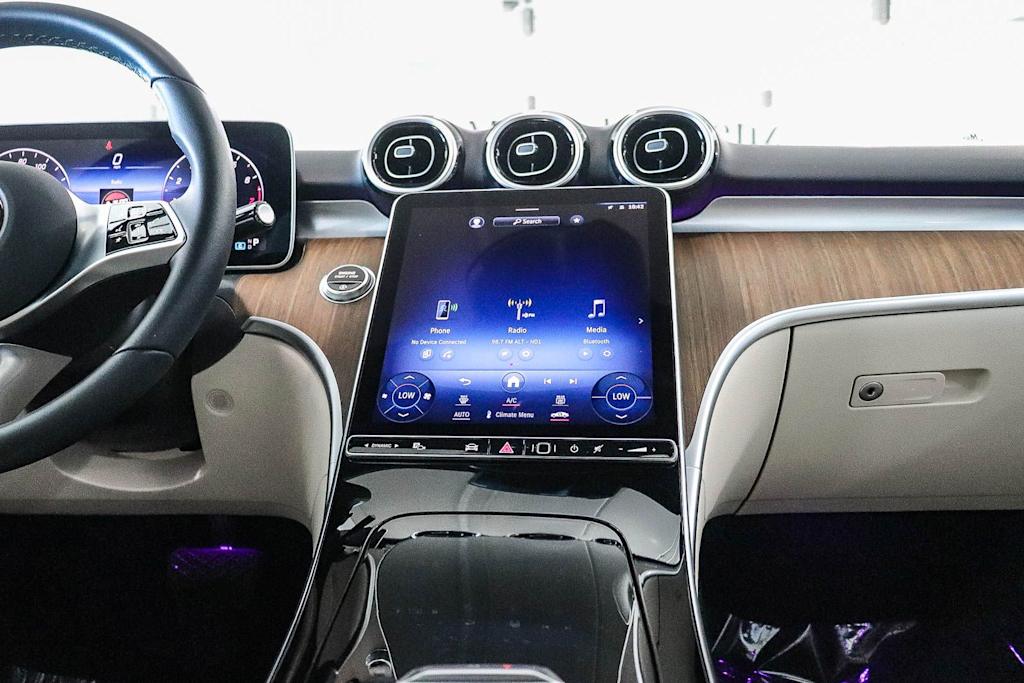 Thumbnail: 2024 Mercedes-Benz C-Class - 13