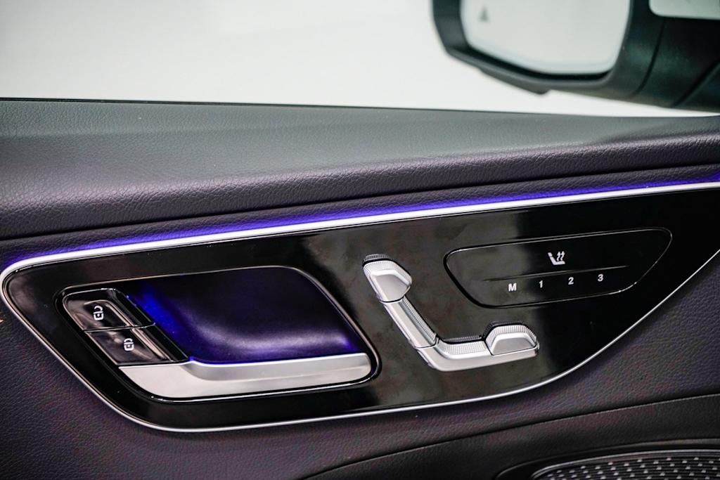 Thumbnail: 2025 Mercedes-Benz C-Class - 24