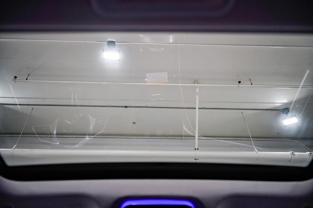 Thumbnail: 2025 Mercedes-Benz C-Class - 22