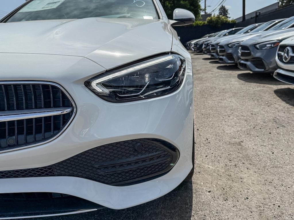 Thumbnail: 2025 Mercedes-Benz C-Class - 18