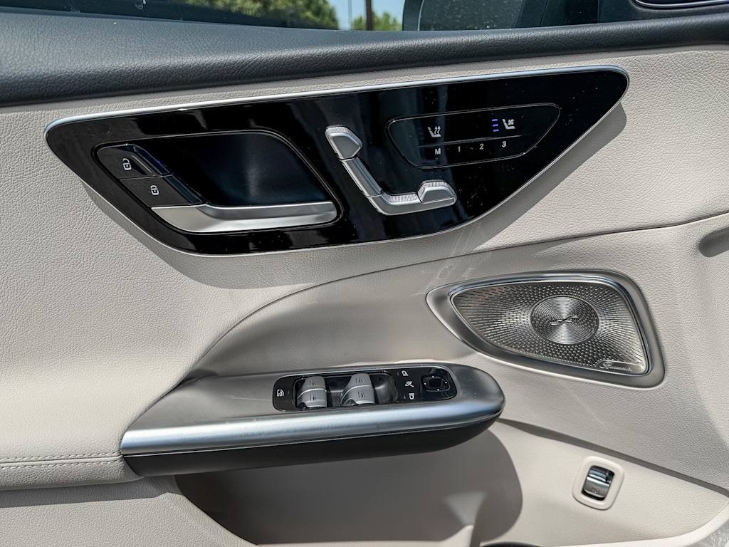 Thumbnail: 2025 Mercedes-Benz C-Class - 23