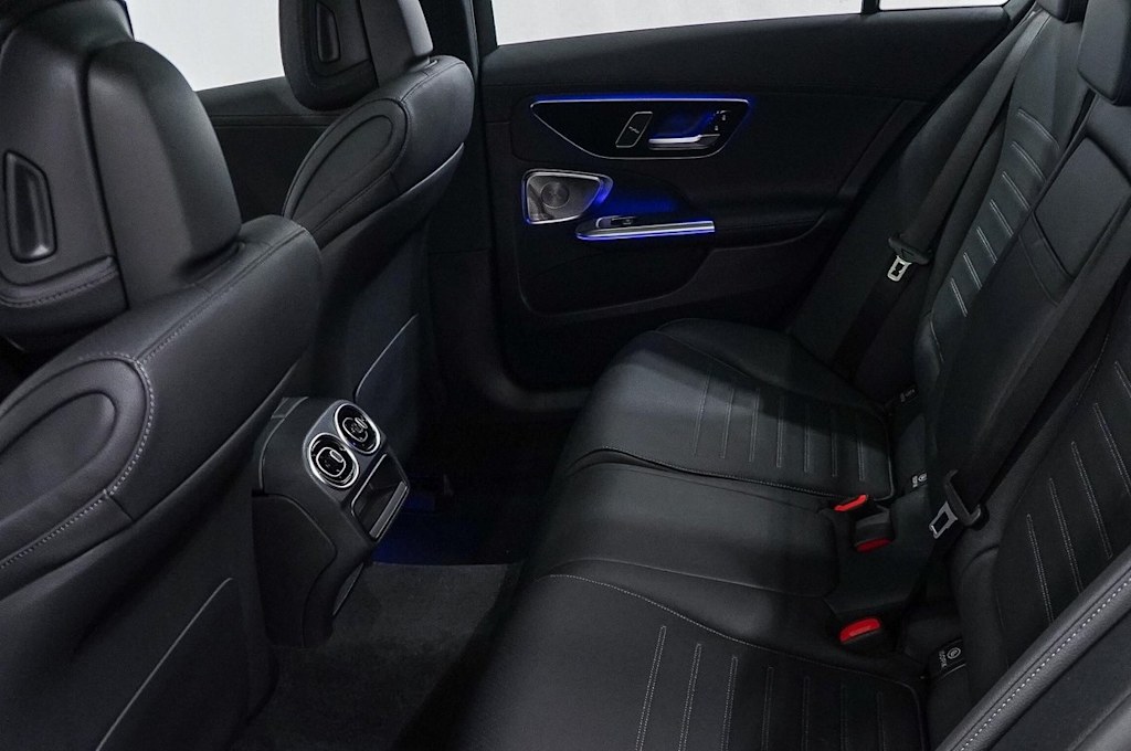 Thumbnail: 2025 Mercedes-Benz C-Class - 11