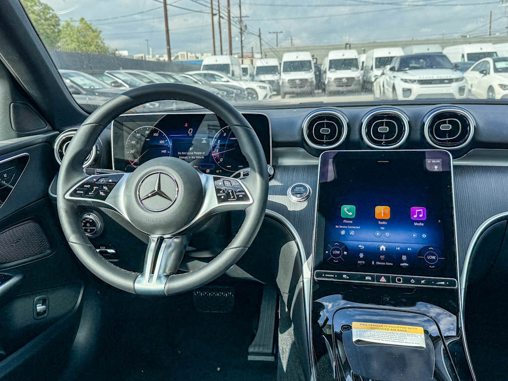 Thumbnail: 2025 Mercedes-Benz C-Class - 9