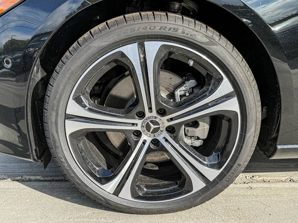 Thumbnail: 2025 Mercedes-Benz C-Class - 20