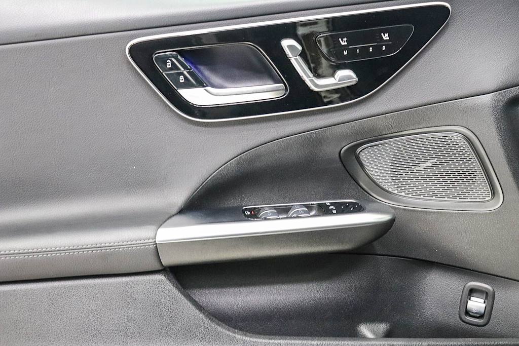 Thumbnail: 2026 Mercedes-Benz C-Class - 26
