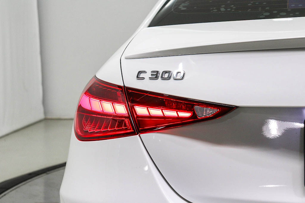 Thumbnail: 2022 Mercedes-Benz C-Class - 5