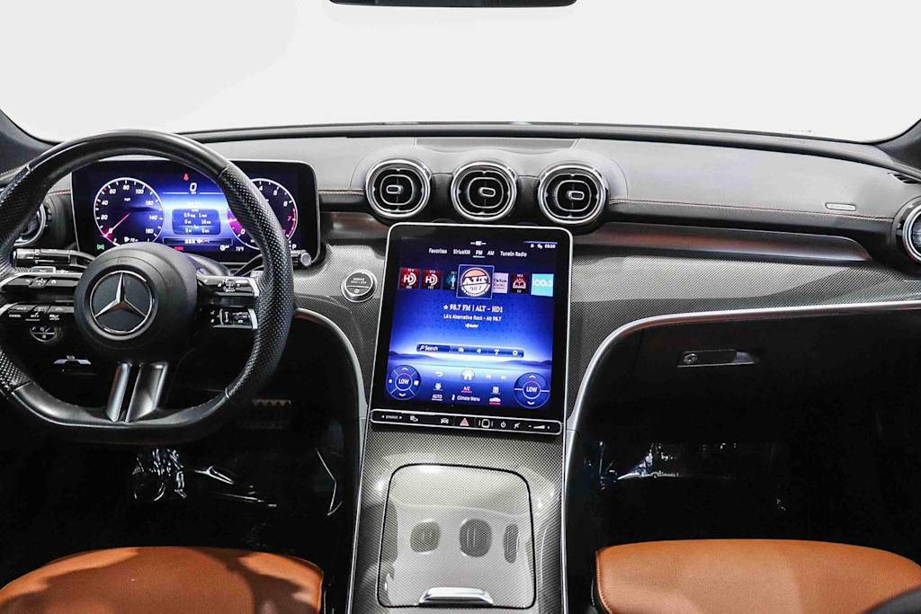 Thumbnail: 2023 Mercedes-Benz C-Class - 2