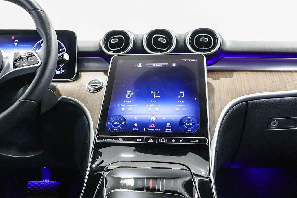 Thumbnail: 2023 Mercedes-Benz C-Class - 12