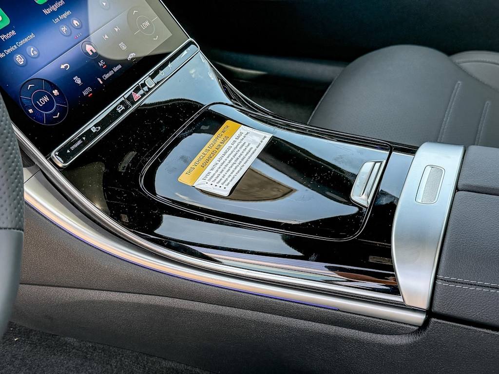 Thumbnail: 2025 Mercedes-Benz C-Class - 12